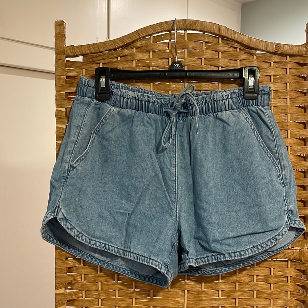 AE Drawstring Shorts